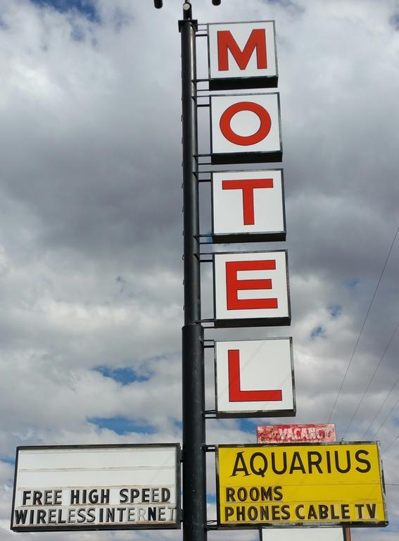 Bicknell Aquarius Inn מראה חיצוני תמונה
